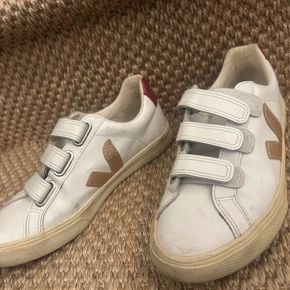 Veja  Esplar 3 Lock Leather Sneaker size EU 36 (US 6) - Picture 3 of 5